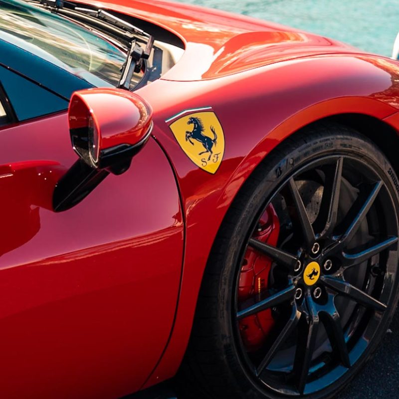 fivestars-rentals_vehicules-ferrari-296-gtb-03