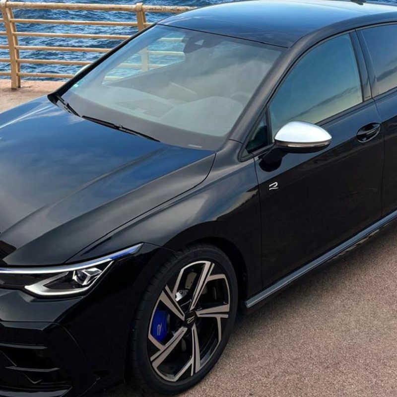 fivestars-rentals_vehicules-volkswagen-golf-r-2025-01